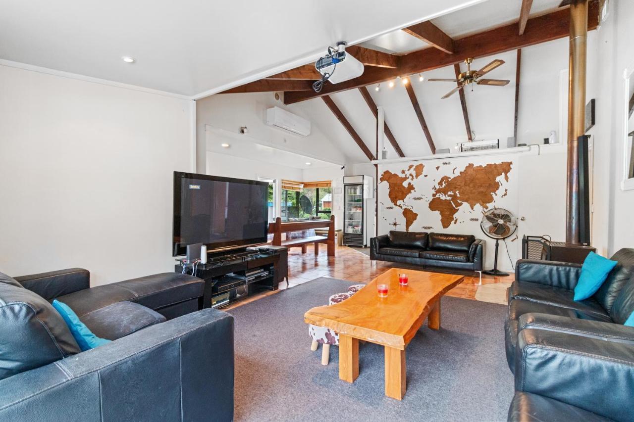 Riverside Accommodation Karangahake Экстерьер фото