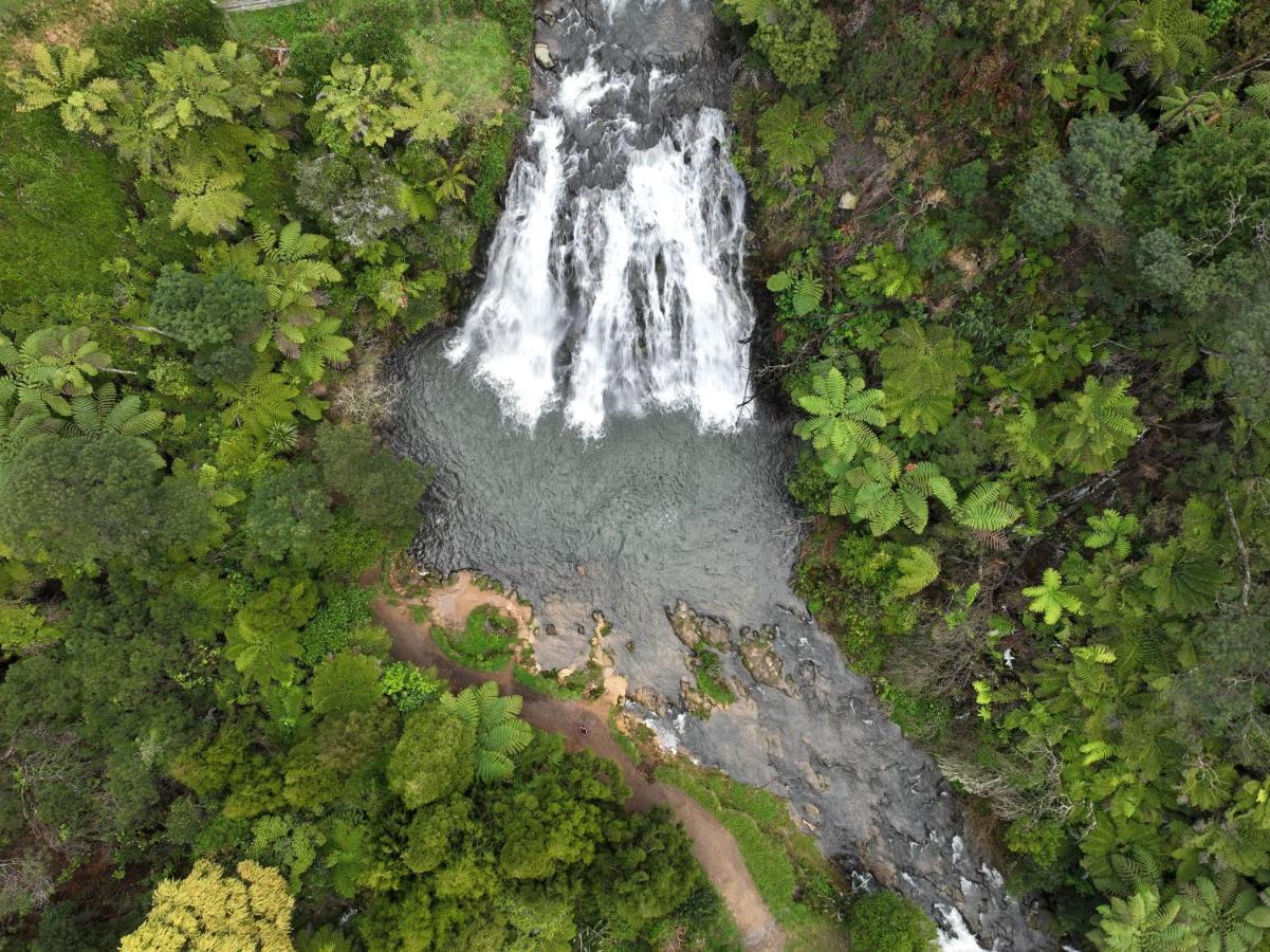 Riverside Accommodation Karangahake Экстерьер фото