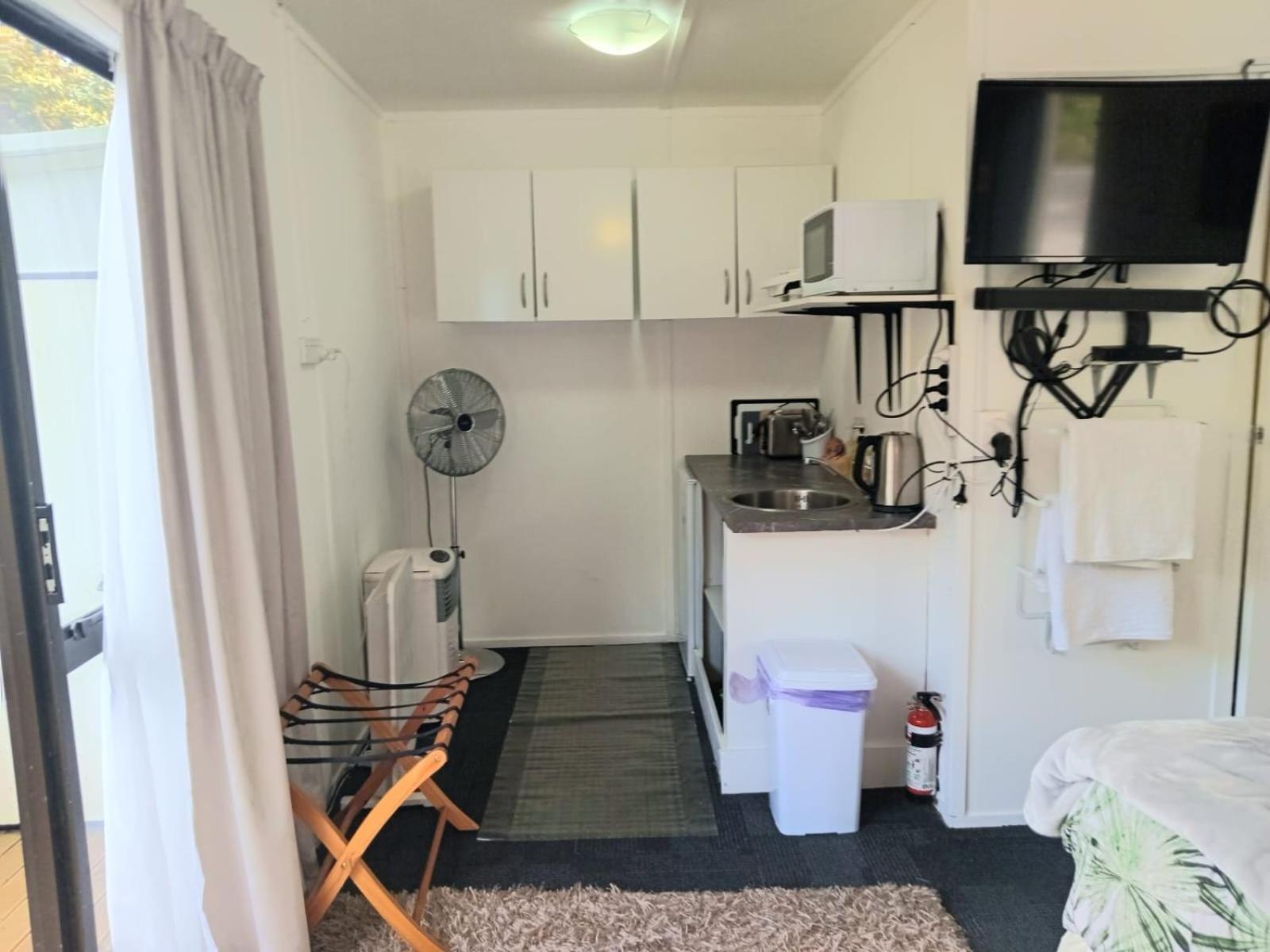 Riverside Accommodation Karangahake Экстерьер фото